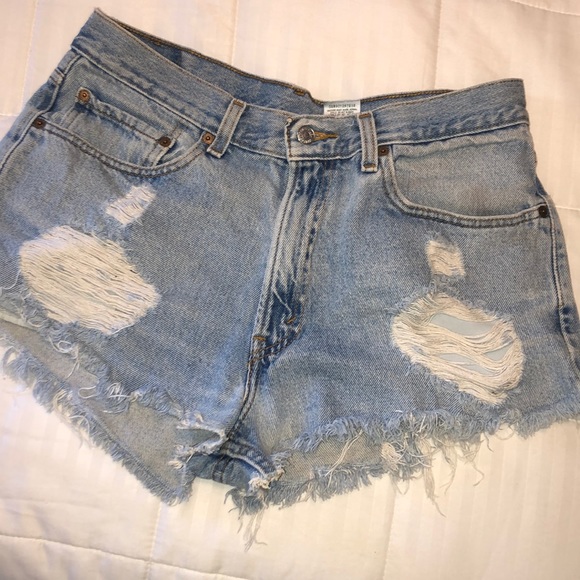Levi’s shorts - Picture 1 of 6